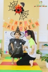 Lạc trong xứ sở Halloween đầy màu sắc của Hoa Trạng Nguyên